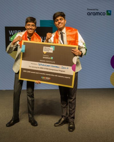 India team Navrachana Vidyani with certificate